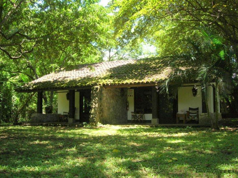 Hotel Hacienda La Pacifica in Cañas, Liberia Außenaufnahme