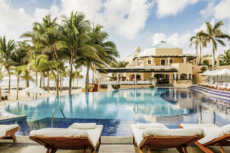 Royal Hideaway Playacar in Playa del Carmen, Cancun Pool