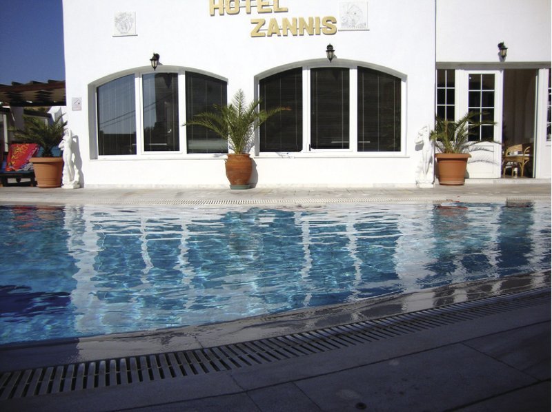 Hotel Zannis in Insel Mykonos, Mykonos Pool