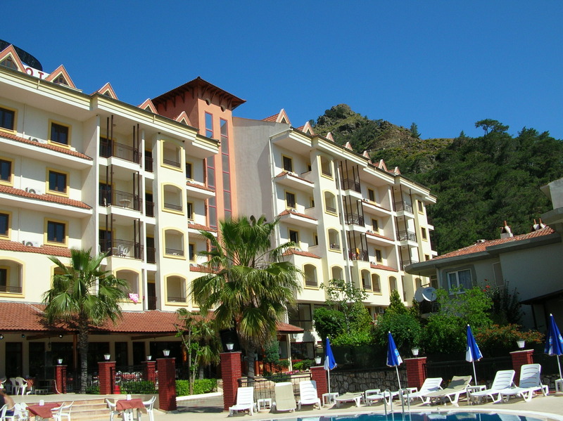 Club Seray Hotel in Armutalan, Dalaman Außenaufnahme