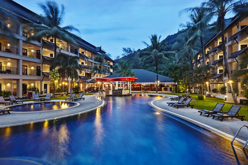 Radisson Resort and Suites Phuket in Kamala Beach, Phuket (Thailand) Pool