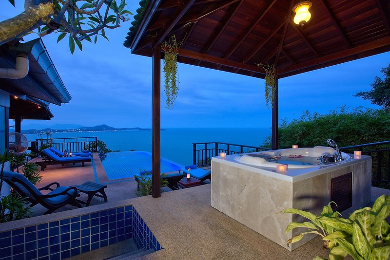 Sandalwood Luxury Villas in Chaweng Beach, Koh Samui (Thailand) Terasse