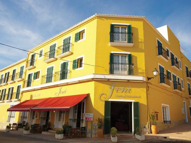 Hotel Jeni in Es Mercadal, Menorca (Mahon) Außenaufnahme