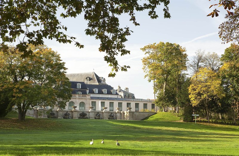 Auberge Du Jeu De Paume in Chantilly, Paris-Charles De Gaulle Außenaufnahme