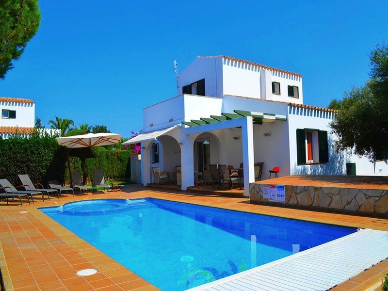 Villas Finesse in Son Bou, Menorca (Mahon) Pool