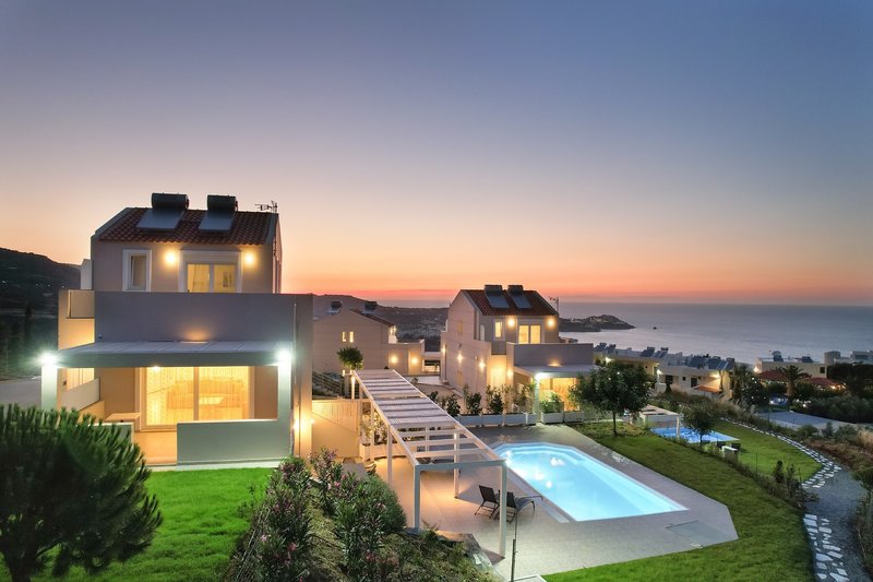 Blue Hills Villas in Agia Pelagia, Heraklion (Kreta) Pool