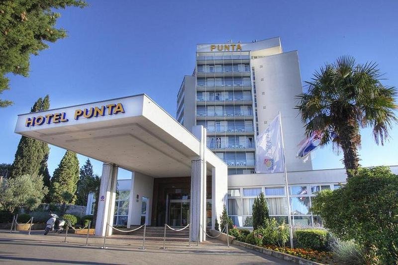 Punta Hotel und Vila Arausa in Vodice, Split (Kroatien) Außenaufnahme