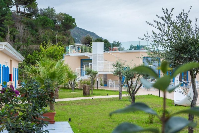 Galìa Luxury Resort in Pizzo, Lamezia Terme Garten