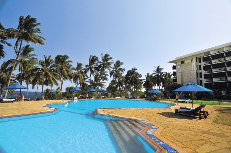 Mombasa Continental Resort in Bamburi Beach, Mombasa (Kenia) Pool