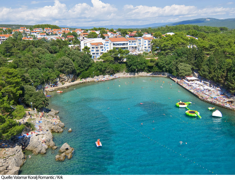 Krk Sunny Hotel in Krk, Rijeka (Kroatien) Strand