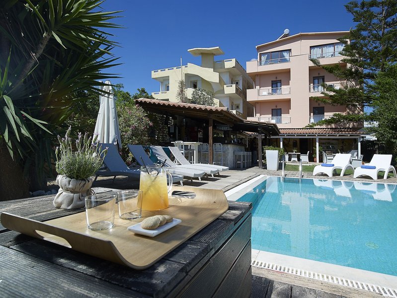 Hotel Georgia in Ammoudara, Heraklion (Kreta) Pool