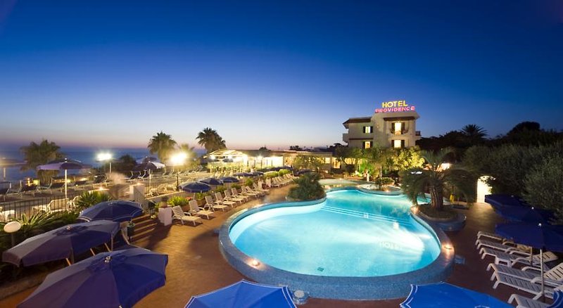 Hotel Terme Providence in Forio, Neapel Pool