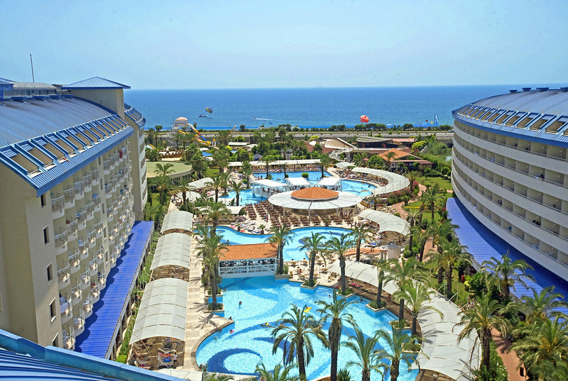 Crystal Admiral Resort Suites & Spa in Kizilot, Antalya Außenaufnahme