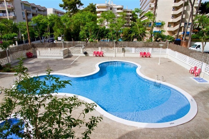 Arquus Salou by Ibersol in Salou, Reus Pool