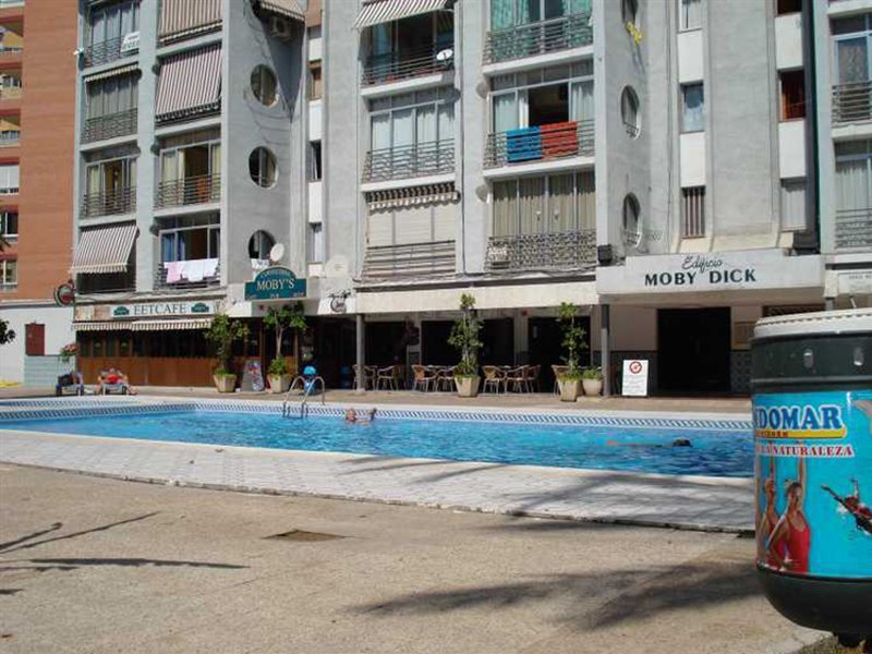 Moby Dick Apartments in Benidorm, Alicante Pool