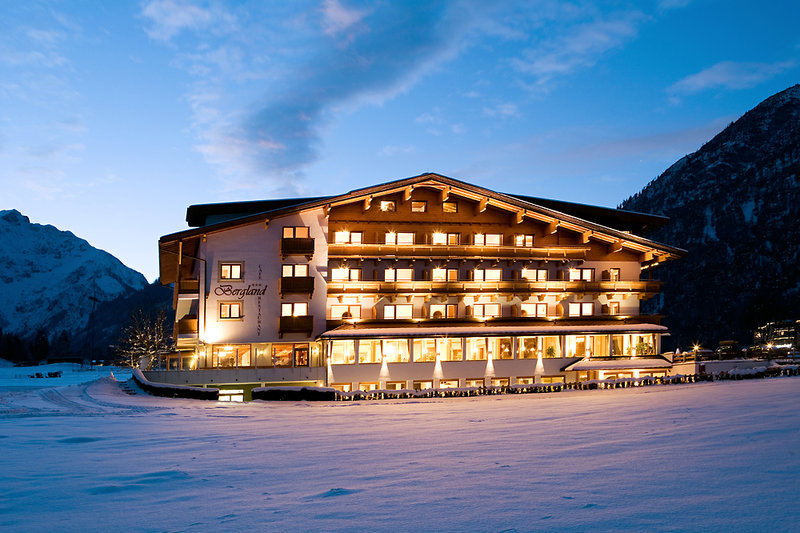 Hotel Pension Bergland in Pertisau, Innsbruck (AT) Außenaufnahme