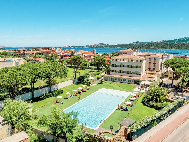 Hotel Baja in Cannigione, Olbia,Sardinien Außenaufnahme