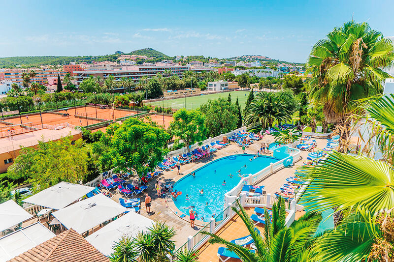 Holiday Center in Calvia, Mallorca Pool