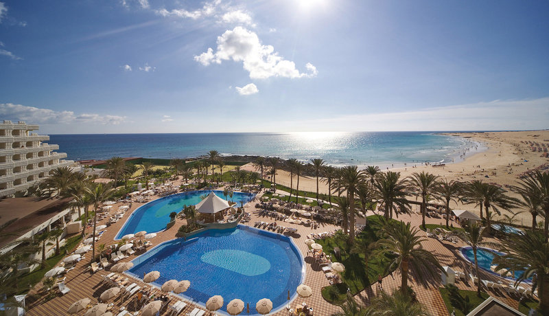 Hotel Riu Palace Tres Islas in Corralejo, Fuerteventura Pool