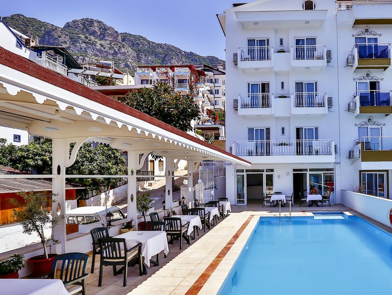 Linda Beach Hotel in Kas, Dalaman Pool