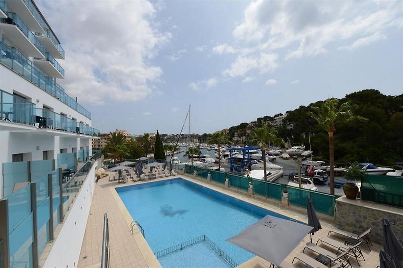 Aparthotel Portodrach in Porto Cristo, Mallorca Pool