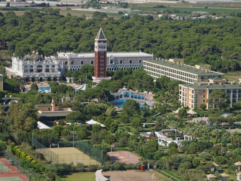 Venezia Palace Deluxe Resort in Aksu, Antalya Außenaufnahme