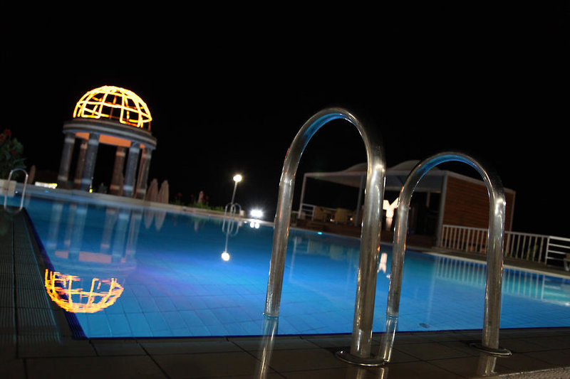 Dome in Girne, Ercan (Norden) Pool