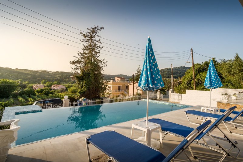 San Georgio Hotel in Agios Georgios Pagon, Korfu Pool