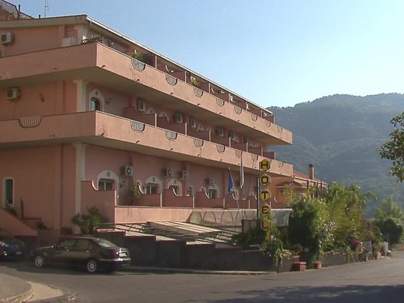 Hotel D'Orange D'Alcantara in Francavilla di Sicilia, Palermo Außenaufnahme