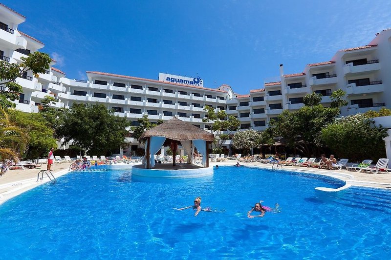 Apartamentos Aguamar in Los Cristianos, Teneriffa Süd Pool