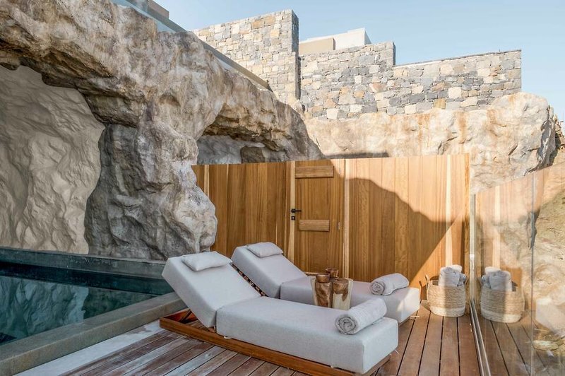 Acro Suites - A Wellbeing Resort in Agia Pelagia, Heraklion (Kreta) Wellness