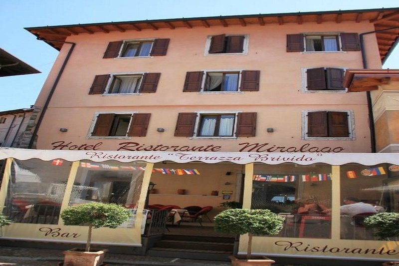 Hotel Miralago in Tremosine sul Garda, Außenaufnahme