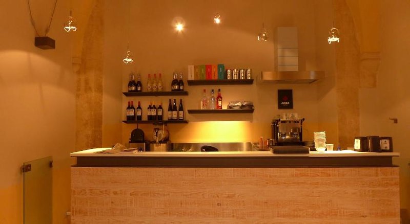 Landolina Palace in Noto, Catania Bar