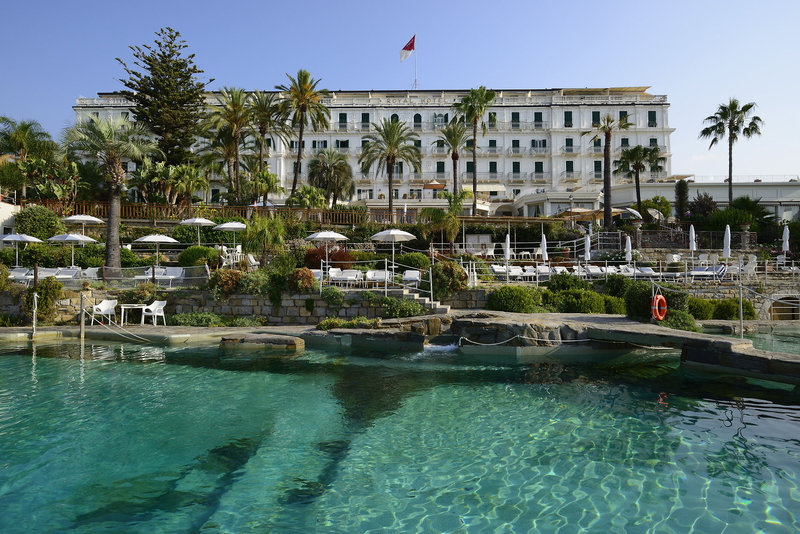 Royal in Sanremo, Nizza Pool