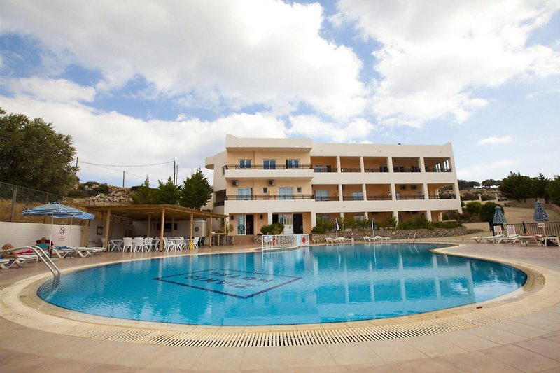 Hotel Ziakis in Pefki, Rhodos Außenaufnahme