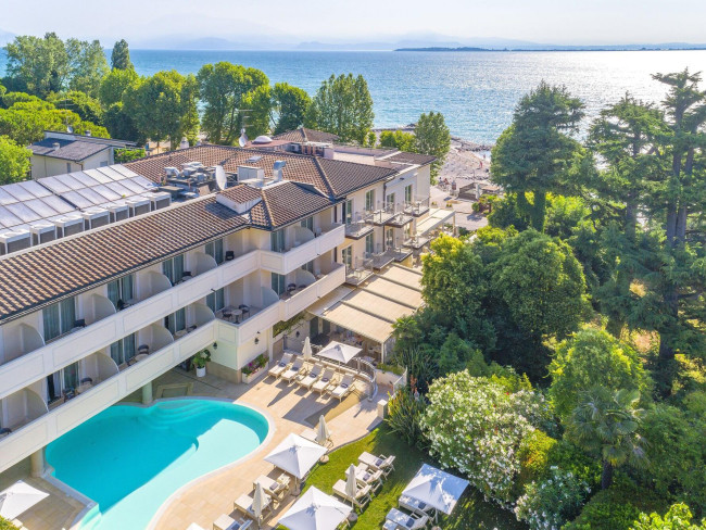 Villa Rosa in Desenzano del Garda, Verona Außenaufnahme