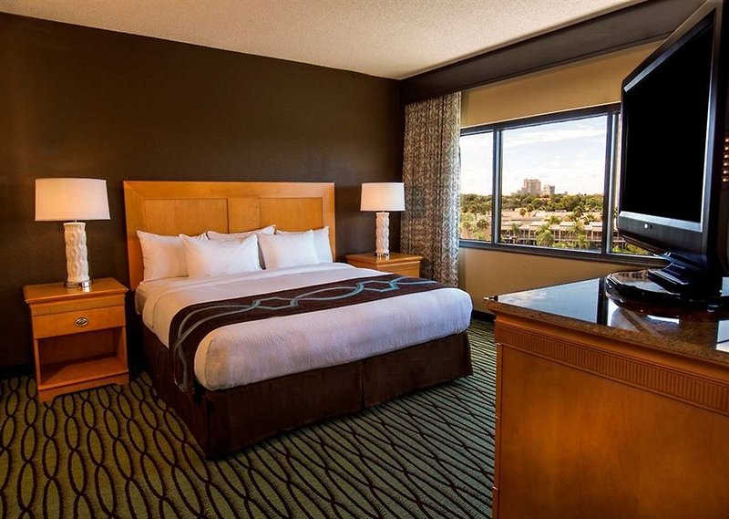 DoubleTree Suites by Hilton Orlando - Disney Springs Area in Lake Buena Vista, Orlando, Florida Wohnbeispiel