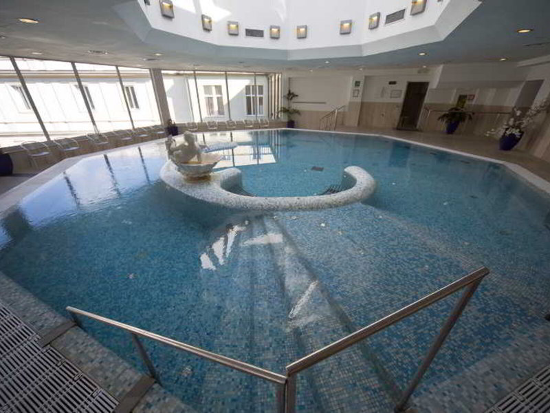 Grand Hotel Nuove Terme in Acqui Terme, Turin Pool