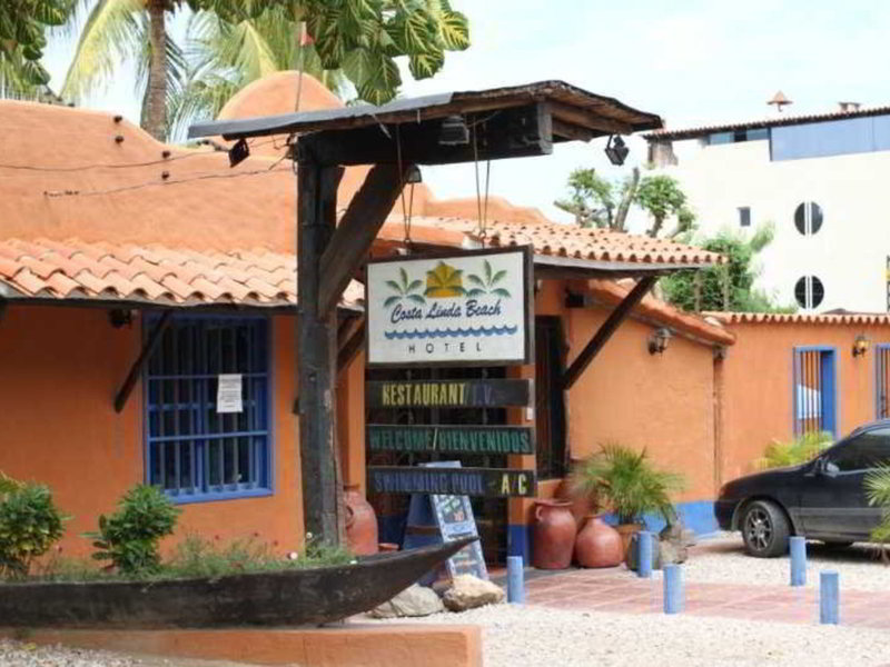 Costa Linda Beach in Playa el Agua, Caracas (Venezuela) Terasse