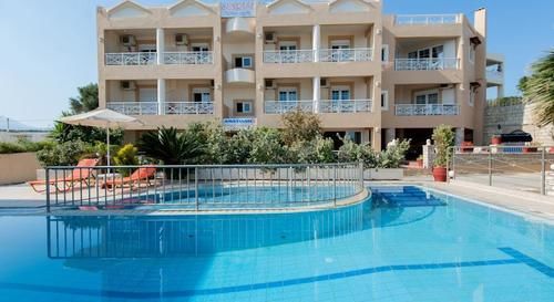 Sunrise Hotel Studios Apartments in Sfakaki, Heraklion (Kreta) Pool