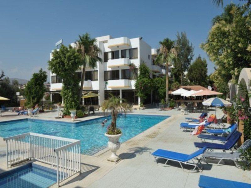 Tasiana Star in Limassol, Paphos (S�den) Pool