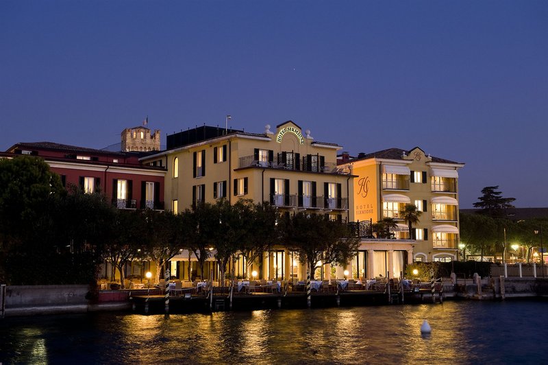 Hotel Sirmione e Promessi Sposi in Sirmione, Verona Außenaufnahme