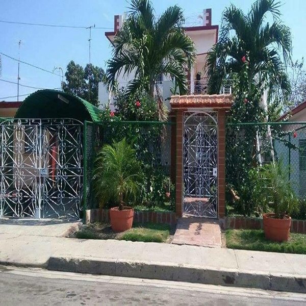 Hostal Casa Las Palmas in Cienfuegos, Varadero Außenaufnahme