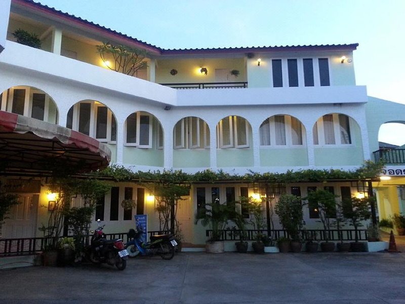 Casa Holiday Hotel in Phitsanulok, Chiang Mai Außenaufnahme