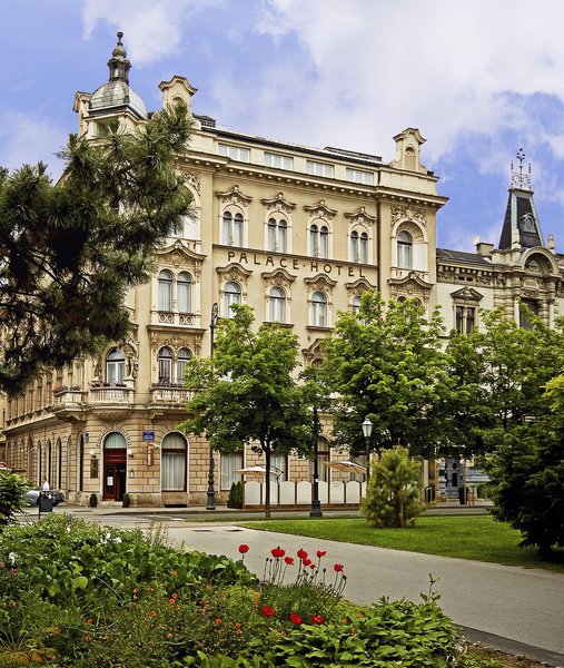 Palace in Zagreb, Zagreb Außenaufnahme