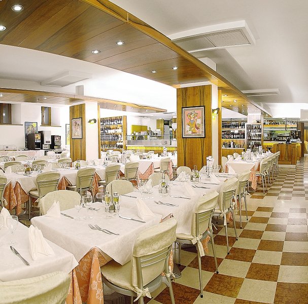 Hotel Centrale in Riva del Garda, Verona Restaurant