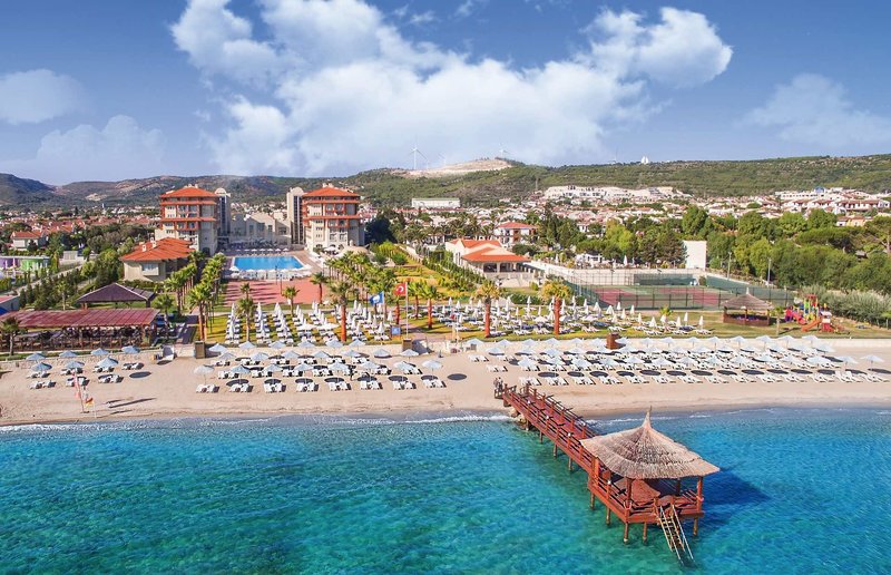 Radisson Blu Resort & Spa Cesme in Çesme, Izmir Strand