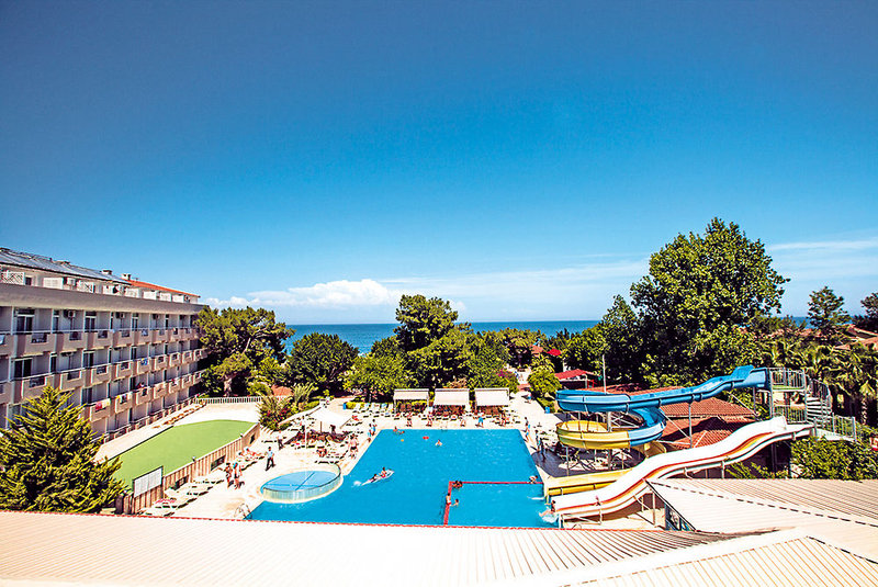 Transatlantik Beach Hotel in Beldibi, Antalya Pool