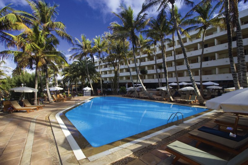 Hotel Fariones in Puerto del Carmen, Lanzarote Pool