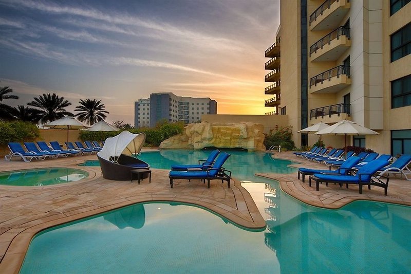 Park Apartments Dubai in Dubai, Abu Dhabi (Emirate) Pool